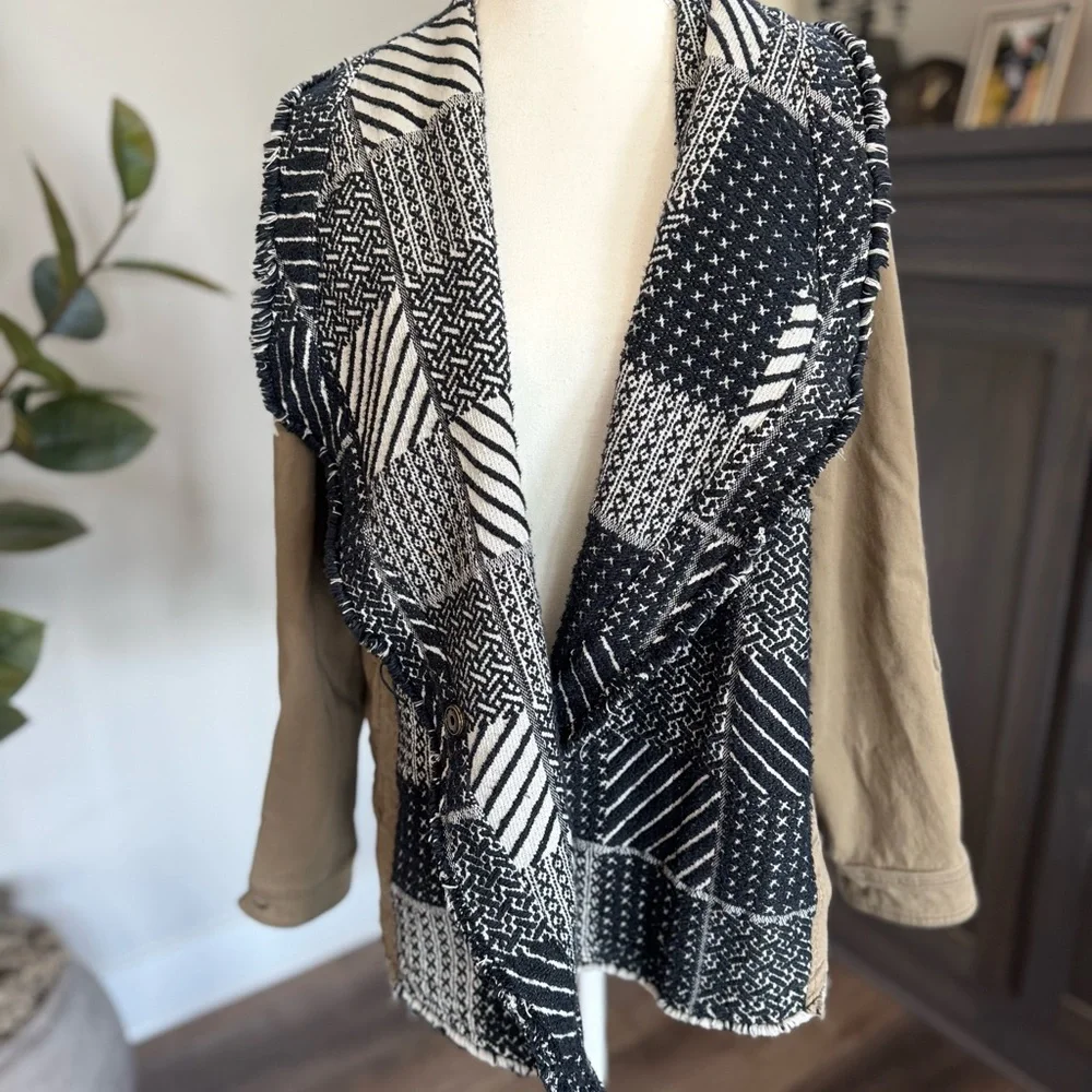 Large Anthropologie Hei Hei Patterned Jacket